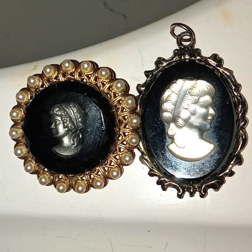 BUNDLE CAMEOS
